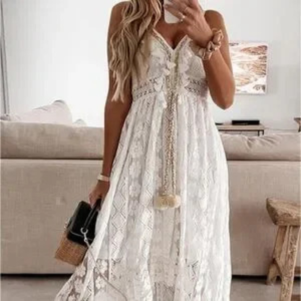 Women's Deep V-Neck Lace Sleeveless Long Dress - Picture 3 of 5